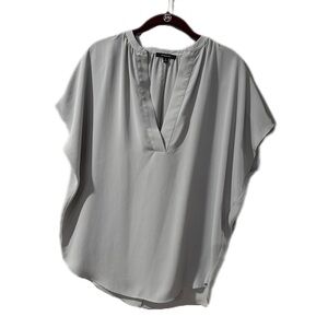 Evenuel Light Gray Women's Split-Neck Blouse